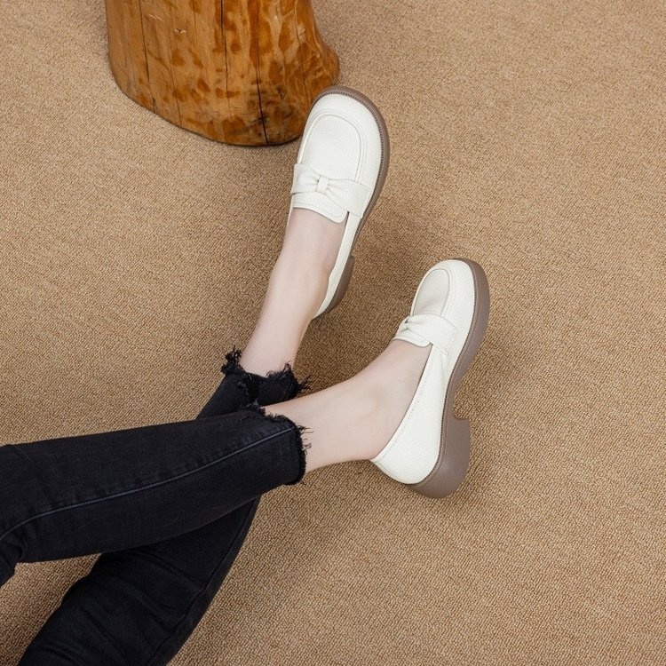 ShoeVault Mocassini con suola morbida, scarpe basse versatili in pelle antiscivolo con tacco basso, autunno 2025,_voghion.com