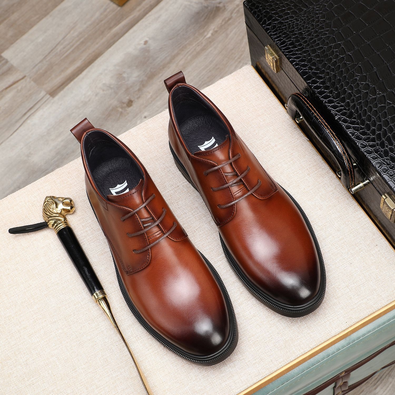 ShoeVault ShoeVault High-top Buine 2025 Autunno Inverno Nuovo Originale Lacci Tacco Basso Scarpe da Lavoro Professionali Comode da Uomo in Pelle_voghion.com