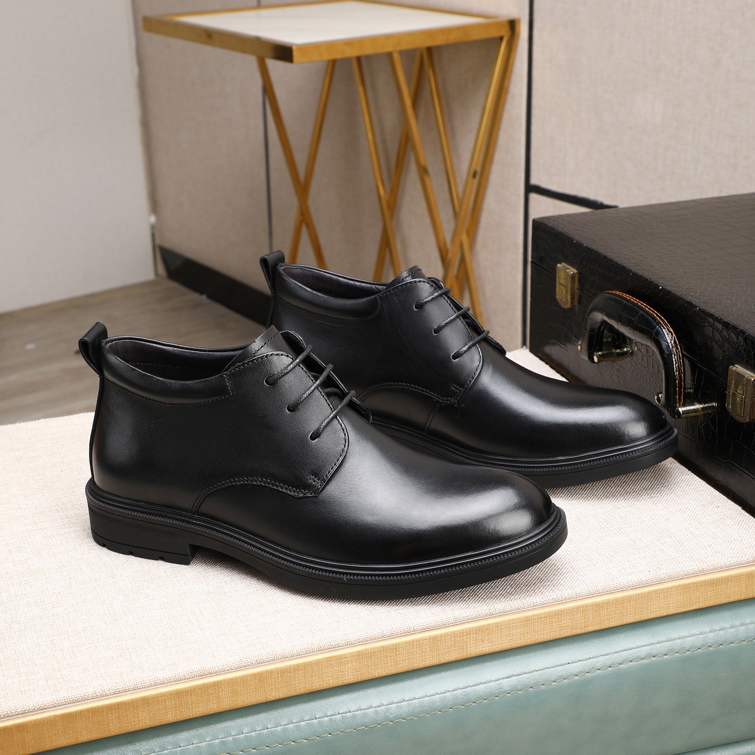 ShoeVault ShoeVault High-top Buine 2025 Autunno Inverno Nuovo Originale Lacci Tacco Basso Scarpe da Lavoro Professionali Comode da Uomo in Pelle_voghion.com