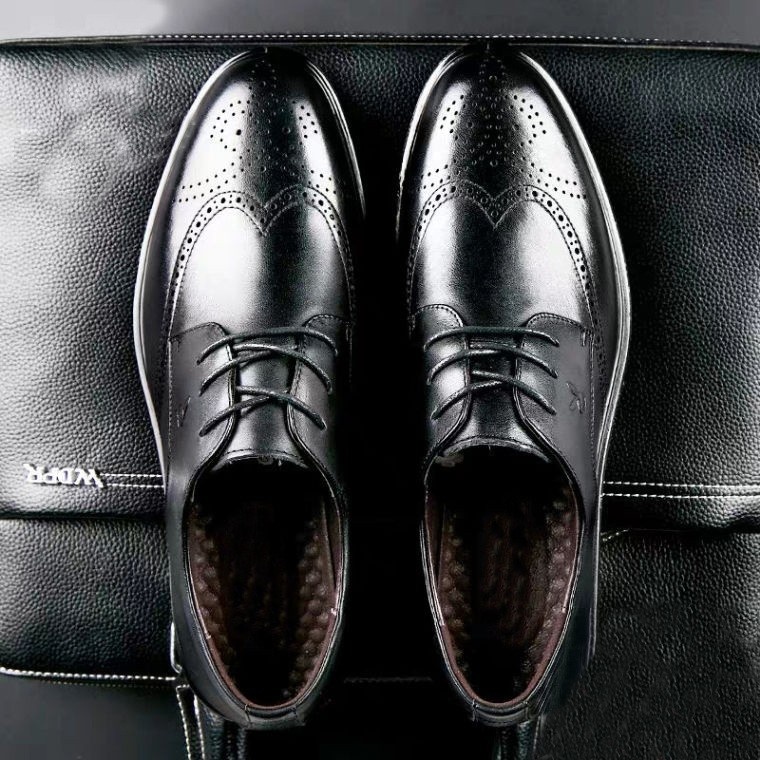 ShoeVault ShoeVault Men's 2025 Summer Business Formal Leather British Style Breathable Soft Sole Carved Brogue Shoes Large Size Height_voghion.com