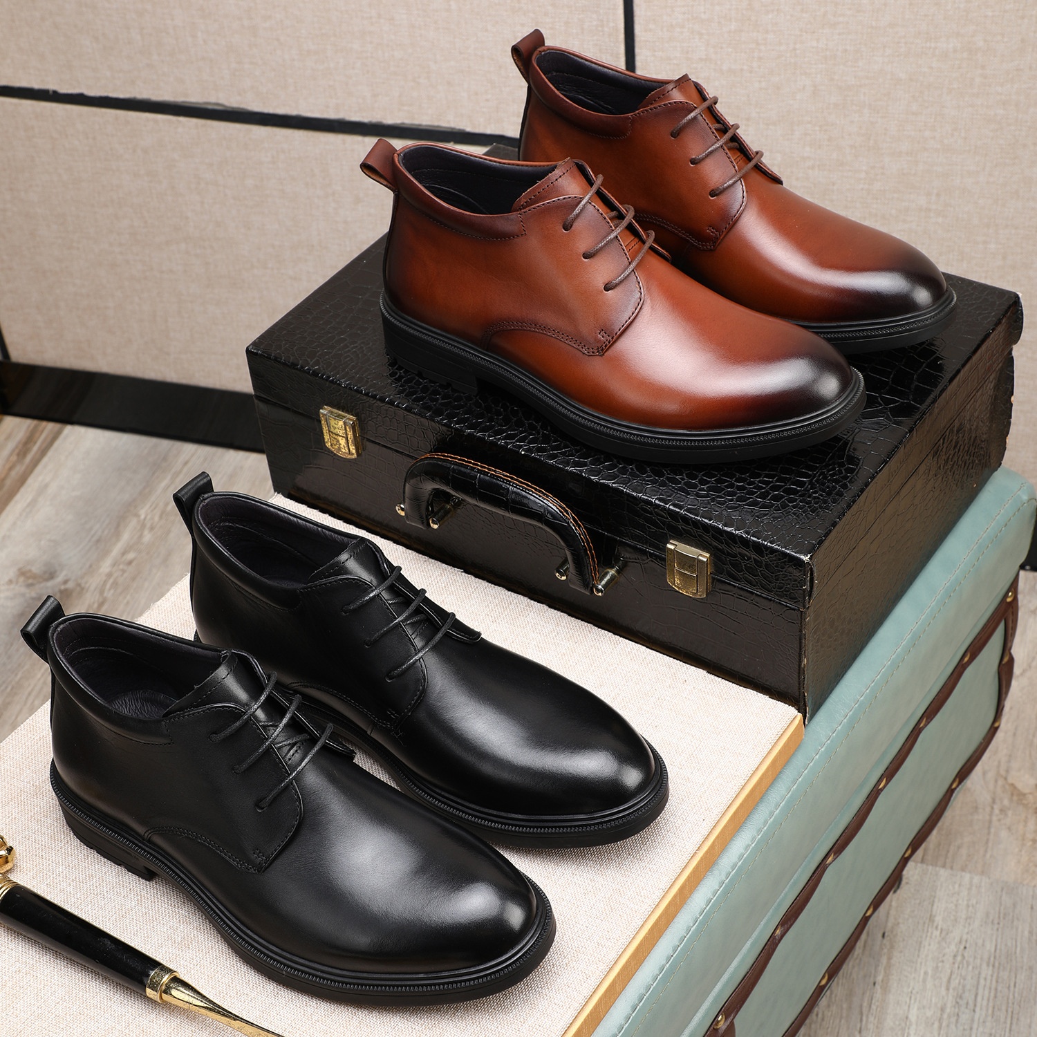 ShoeVault ShoeVault High-top Buine 2025 Autunno Inverno Nuovo Originale Lacci Tacco Basso Scarpe da Lavoro Professionali Comode da Uomo in Pelle_voghion.com