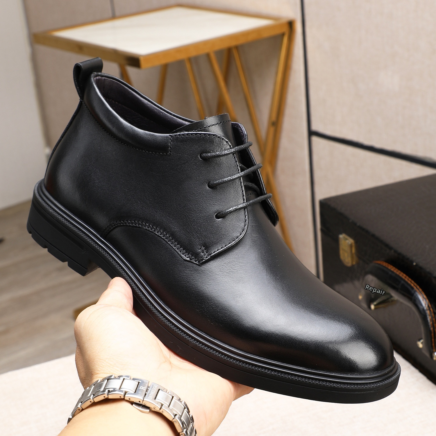 ShoeVault ShoeVault High-top Buine 2025 Autunno Inverno Nuovo Originale Lacci Tacco Basso Scarpe da Lavoro Professionali Comode da Uomo in Pelle_voghion.com