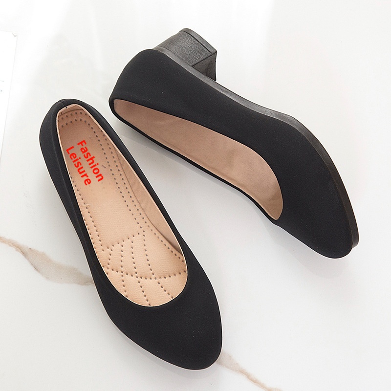 Chaussures de travail pour femmes, escarpins tendance à semelle lisse, chaussures à semelle souple style vieux Pékin, confortables et élégantes pour l'aviation d'affaires._voghion.com