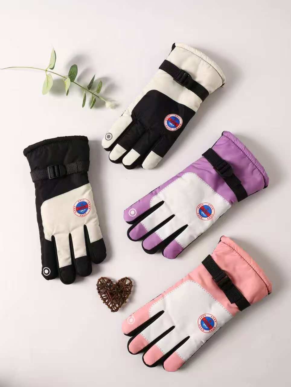 001 Outdoor Sports Warm Winter Fleece-Lined Ski Thickened Waterproof Cycling Windproof Cold-Proof Gloves Wholesale_voghion.com