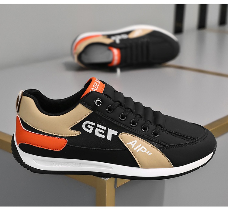 001 2025 New Men's Casual Agan Sports Sneakers Trendy Versatile White Lightweight Slip-On Running Shoes_voghion.com