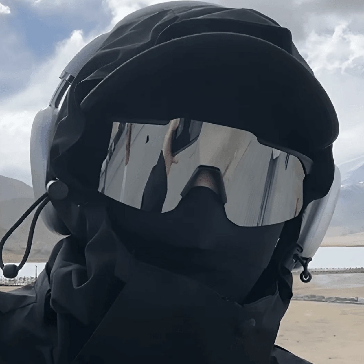 Gafas de ciclismo extragrandes para exteriores, ideales para montañismo, esquí y otras actividades al aire libre. Resistentes al viento, con protección UV y gafas de sol deportivas._voghion.com