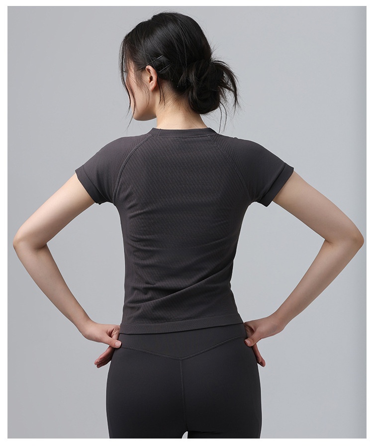 001 Maglietta sportiva da donna, attillata, dimagrante, a maniche corte, con scollo rotondo, traspirante, per corsa e pilates_voghion.com