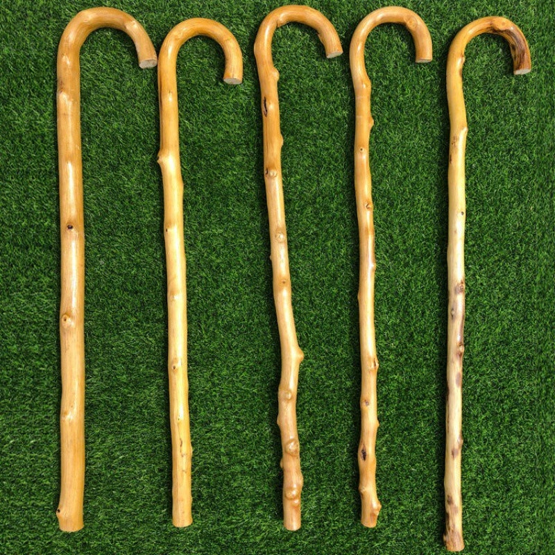 001 Bastone da trekking in legno per anziani Bastone da passeggio Bastone da passeggio singolo integrato in legno massello vintage con cuscinetto antiscivolo in rattan robusto No_voghion.com