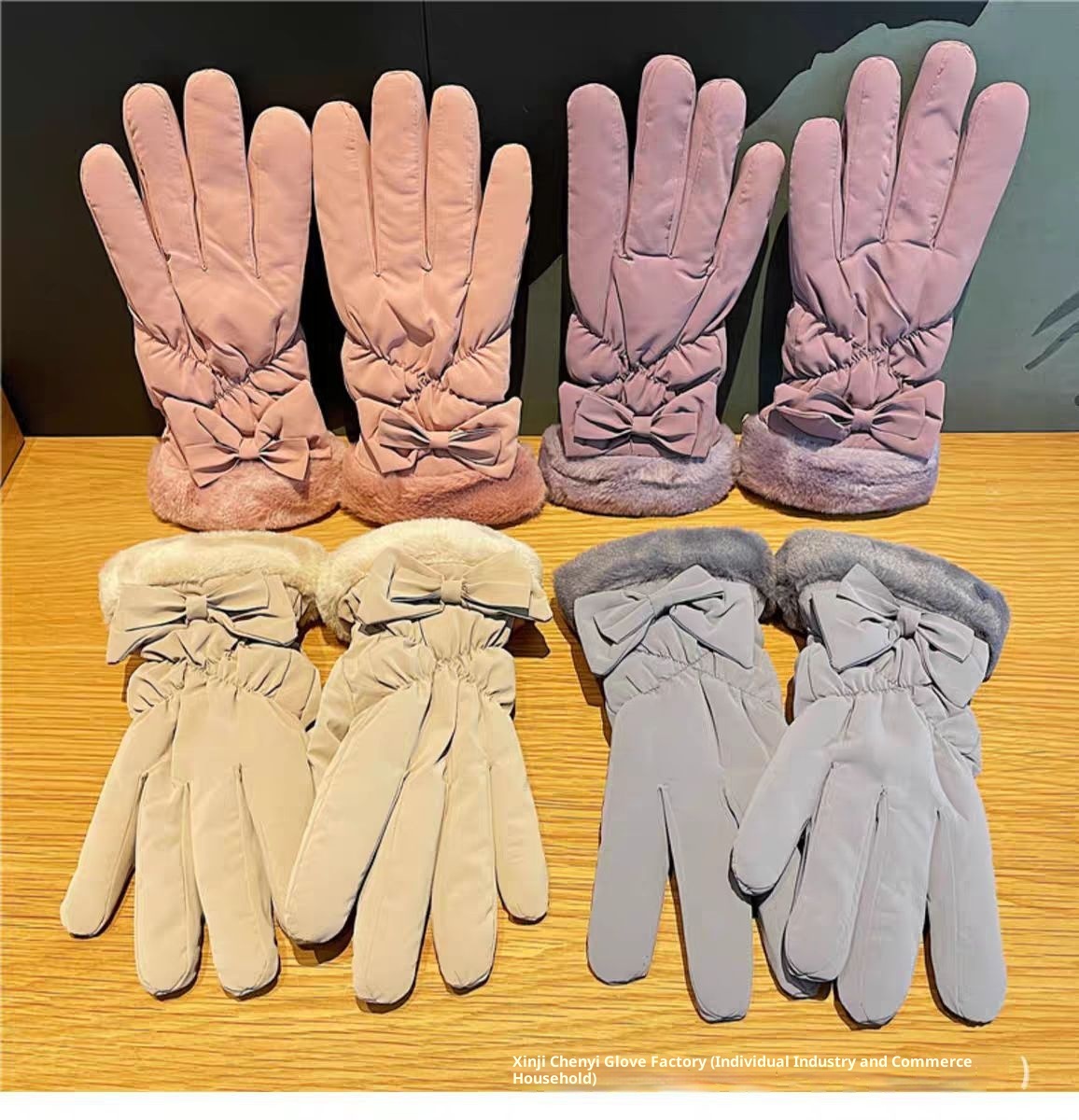 001 Women's Gloves For Cycling, Windproof, Waterproof, Touchscreen, Fleece-lined, Thickened, Electric Bike, Bowknot, Winter_voghion.com