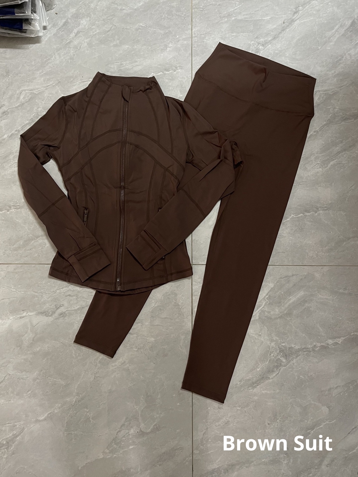 001 Disponibile Lulu Stesso Stile Giacca a Maniche Lunghe DF Set con Pantaloni a Nove Punti Slim Fit Abbigliamento Sportivo Yoga_voghion.com