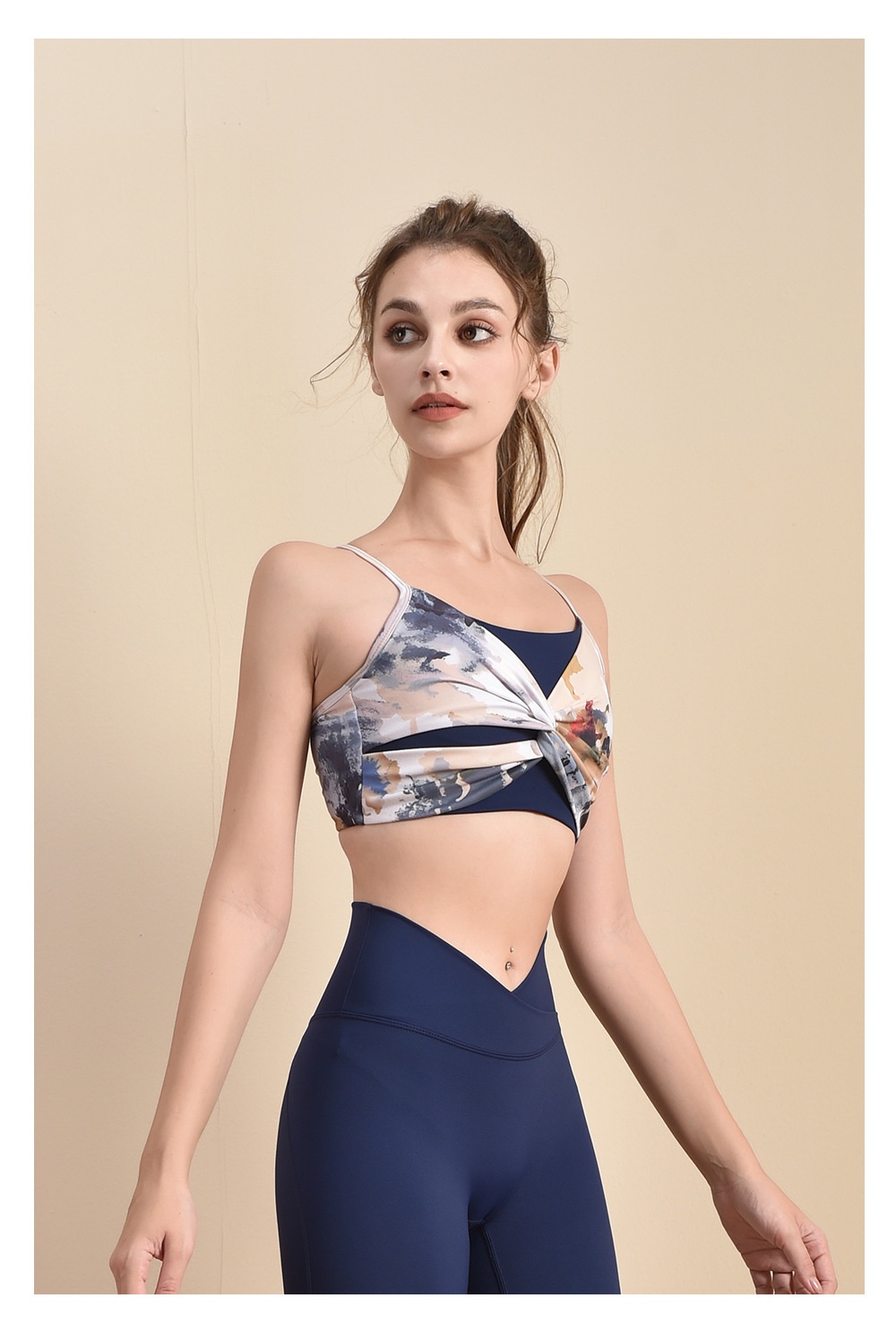 001 New Yoga Wear Fashion National Style Printed Fixed Chest Pad Sports Bra Front Tie Flower Thin Strap Fitness Vest For_voghion.com