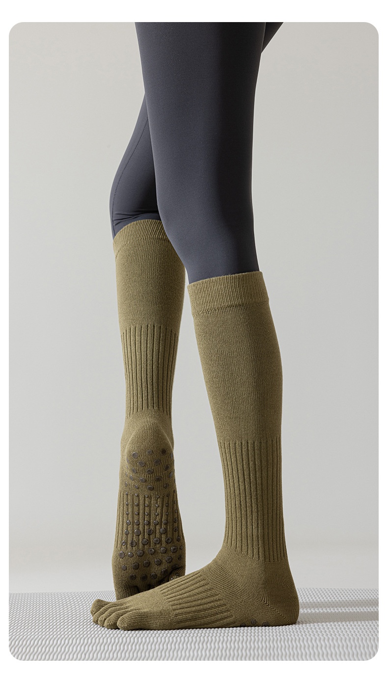Chaussettes de yoga Five Fingers pour femmes, chaussettes de sport tubulaires longues, compression antidérapantes, idéales pour le fitness et le Pilates._voghion.com