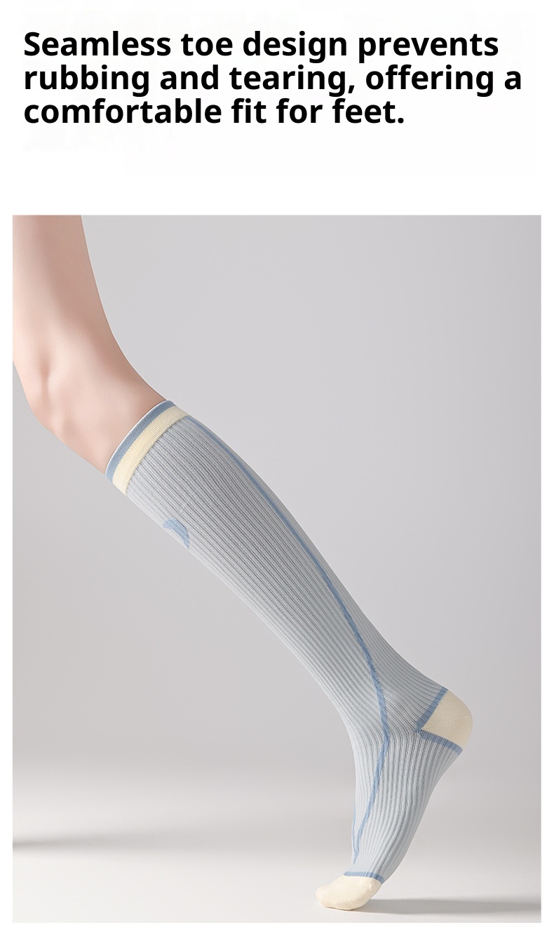 Chaussettes de sport Yoga Micro pour femmes, idéales pour le fitness et le cyclisme, avec maintien vertical du mollet et design rayé amincissant._voghion.com