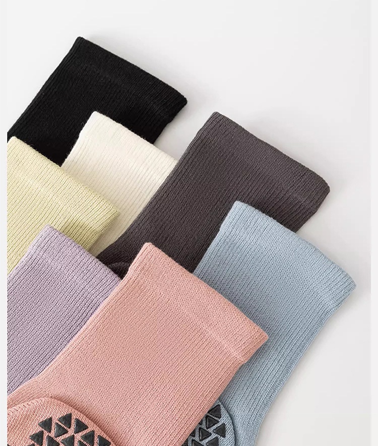 001 Five-Finger Yoga Non-Slip Profeional Women Mid-Calf Pilate Indoor Beginner Training Fitne Sport Toe Separator_voghion.com