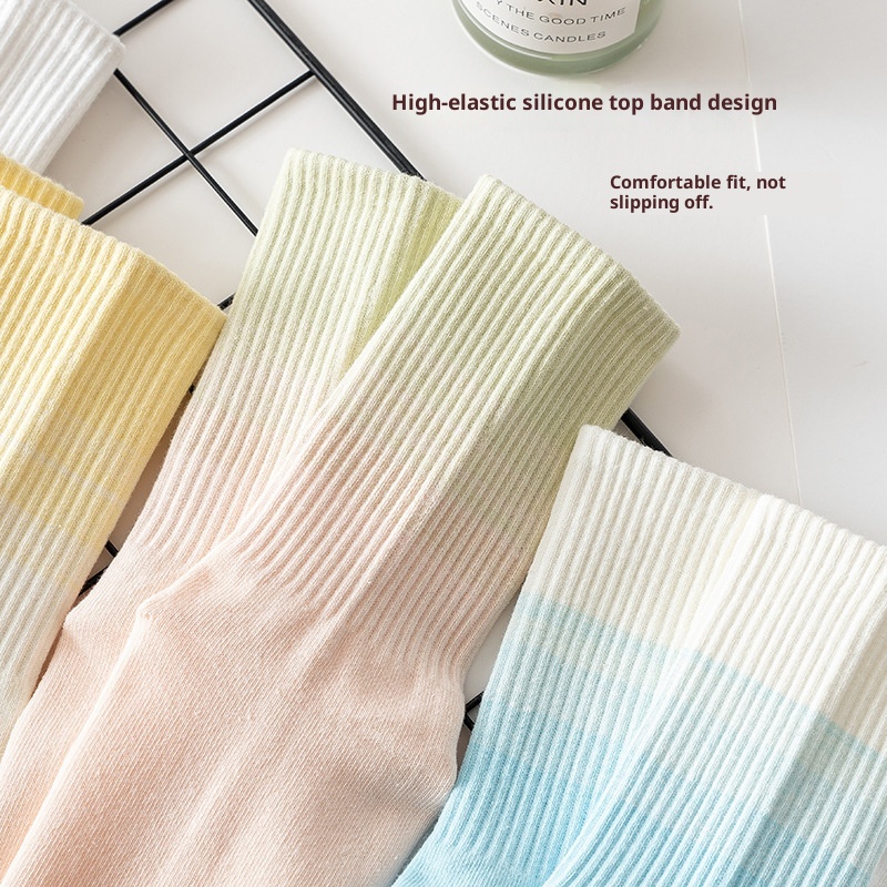 Chaussettes de yoga mi-mollet en coton peigné antidérapant en silicone pour femmes, idéales pour le Pilates, le fitness et la danse (vente en gros)._voghion.com