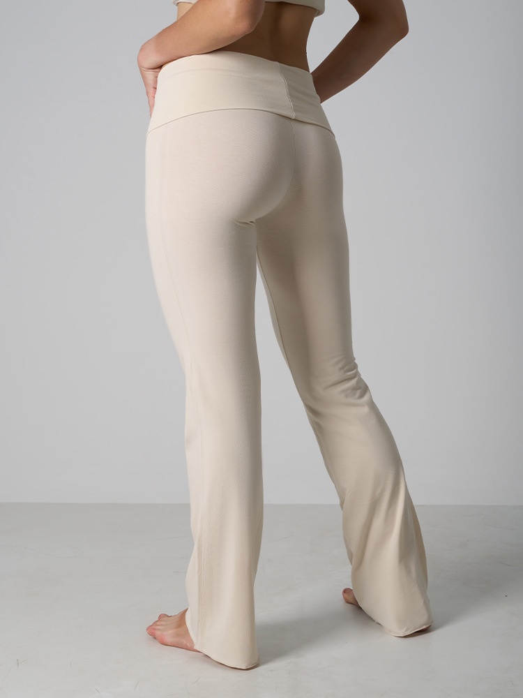 Pantalon 001 à ourlet roulé, en coton et élasthanne respirant et doux pour la peau, coupe évasée, taille haute, éco-responsable, idéal pour le yoga et les femmes._voghion.com