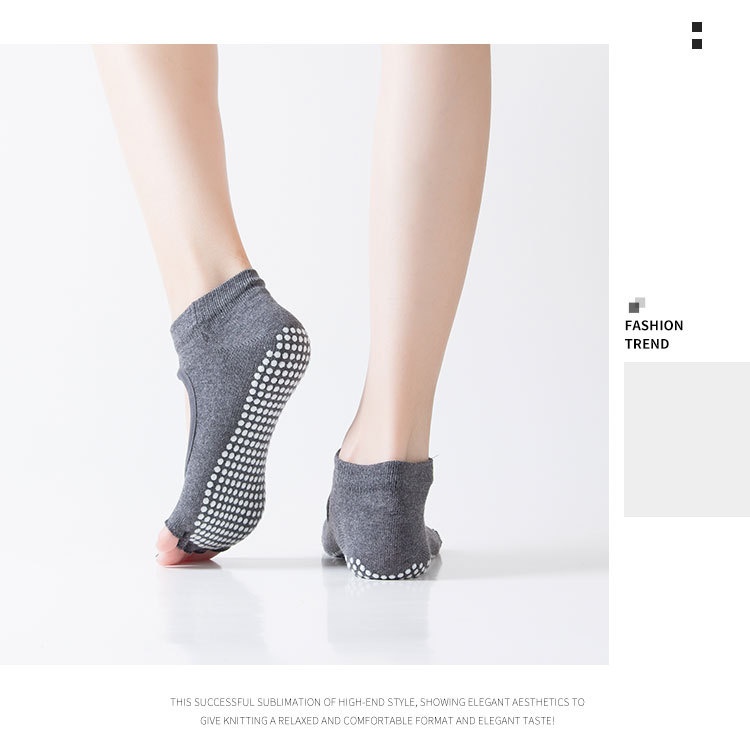 001 In Stock Direct Shipping Korean Hot Sale Open Back Yoga Five Toe Pointed Yogo Fitness Non-Slip Floor Socks_voghion.com