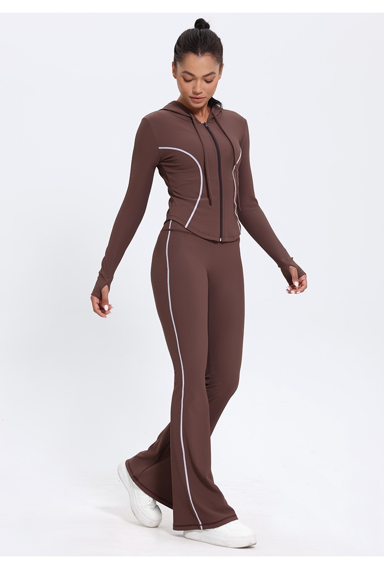 Pantalon de yoga taille haute pour femme, effet push-up, idéal pour le fitness, la course à pied et l'entraînement en extérieur. Coupe évasée et amincissante._voghion.com