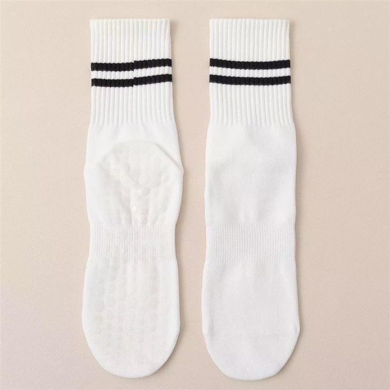 Chaussettes de sport Pilates Professional 5 orteils mi-mollet à deux barres antidérapantes - Dropshipping_voghion.com