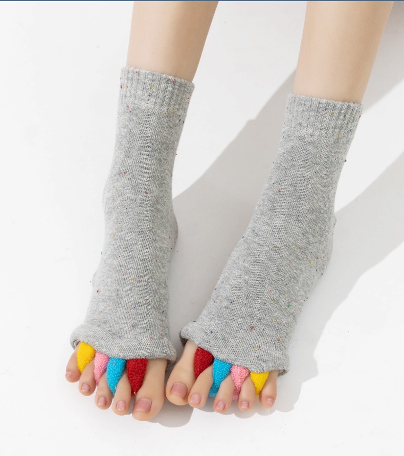 001 Cross-Border Japanese And Korean Style Separator Yoga For Women, Open Toe Socks, Corrective Thumb Valgus Five-Toe Socks_voghion.com