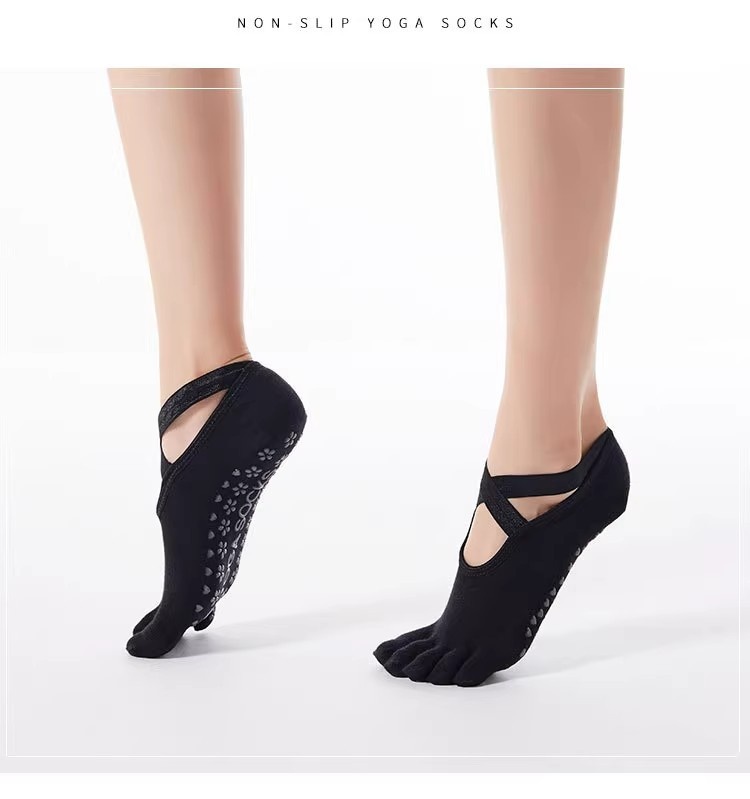 001 Großhandel Neue Zehenkreuzsocken für Damen, rutschfest, Sport, Yoga, einfarbig, offene Rückseite, Fünf-Zehen-Socken_voghion.com