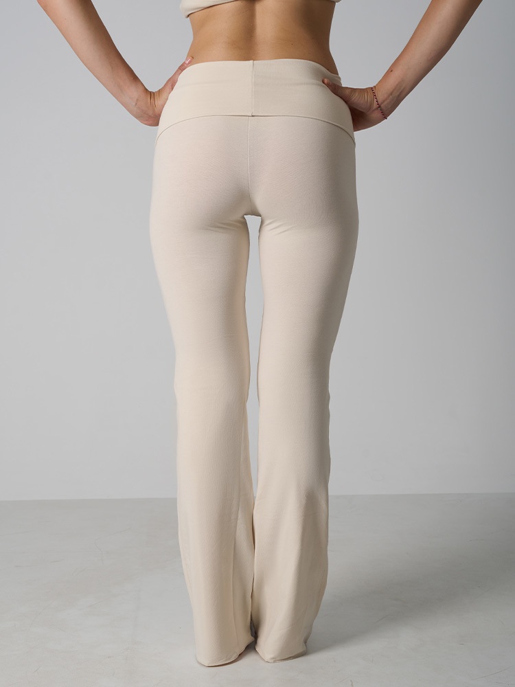 Pantalon 001 à ourlet roulé, en coton et élasthanne respirant et doux pour la peau, coupe évasée, taille haute, éco-responsable, idéal pour le yoga et les femmes._voghion.com