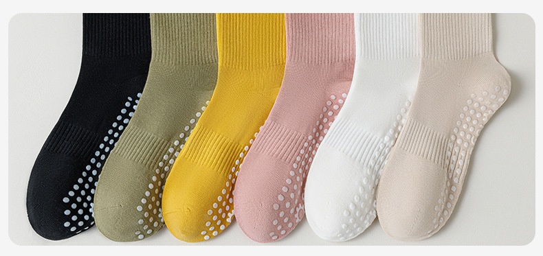 Chaussettes de sport mi-mollet en coton et silicone antidérapant, modèle 001 Yoga pour femmes, à porter avec un pantalon Shark ou une paire de chaussettes Zhuji._voghion.com