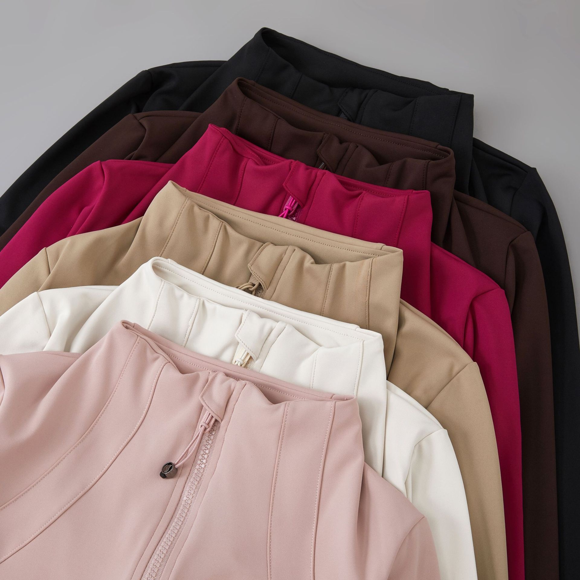 001 Giacca sportiva da corsa, ciclismo e yoga con colletto rialzato, con cerniera, a maniche lunghe, vestibilità slim, snellente, fitness, sole_voghion.com