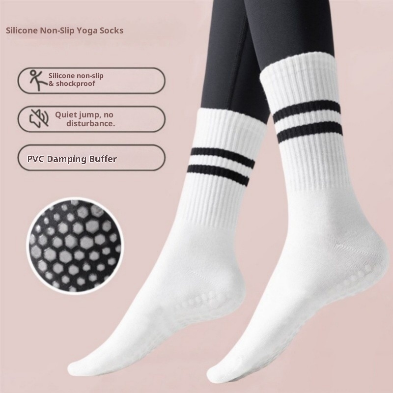Chaussettes de yoga mi-mollet confortables pour femmes, idéales pour le printemps et l'été, en silicone anti-odeurs et anti-friction, parfaites pour le fitness en intérieur et le Pilates._voghion.com