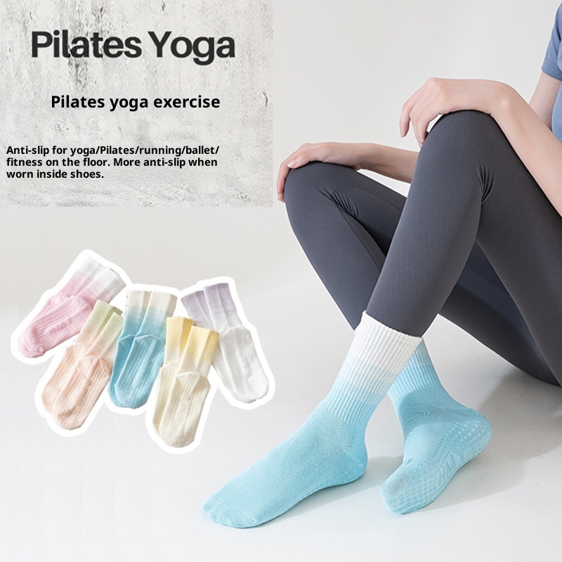 Chaussettes de yoga mi-mollet en coton peigné antidérapant en silicone pour femmes, idéales pour le Pilates, le fitness et la danse (vente en gros)._voghion.com