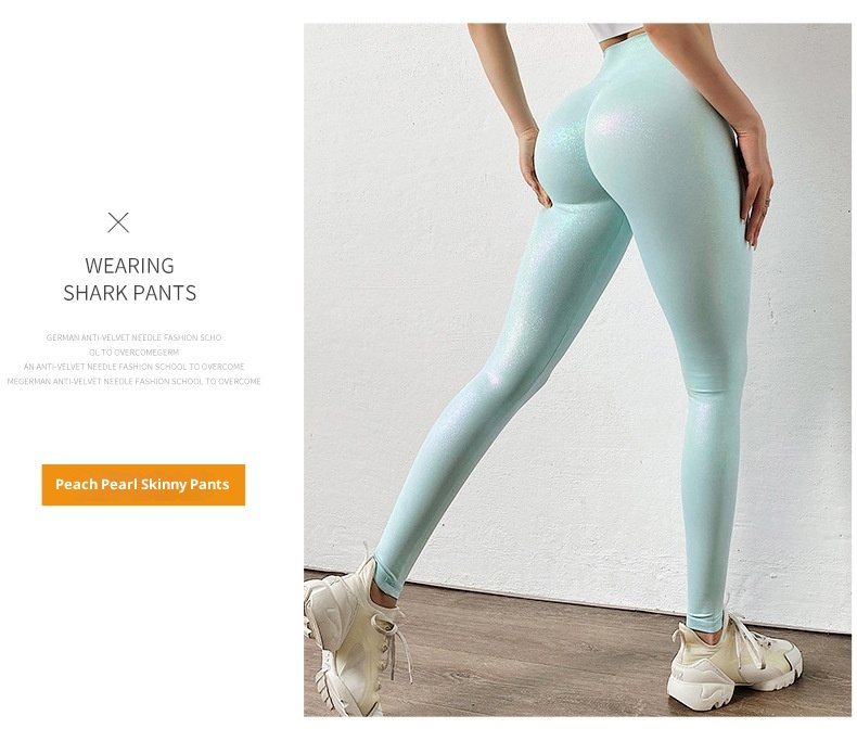 001 Peach Pearlescent Leather Shiny Sports Tight Hip Lift Fitness Quick-Dry Breathable Yoga Pants For Women_voghion.com
