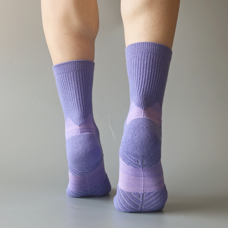 Chaussettes de sport respirantes mi-mollet pour femmes, idéales pour le badminton, la corde à sauter, la course à pied et le cyclisme. Semelle éponge._voghion.com