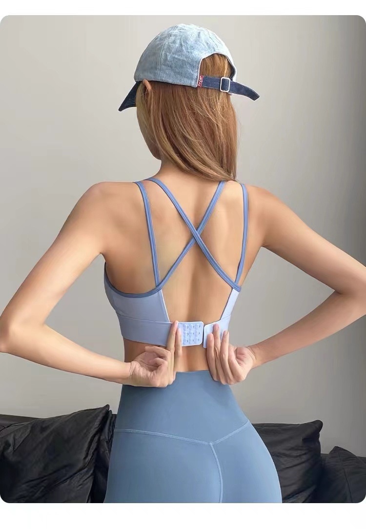 Top deportivo push-up para mujer, resistente a impactos, ideal para correr, entrenar y hacer ejercicio. Diseño de espalda de una pieza tipo top tipo sujetador deportivo para yoga._voghion.com