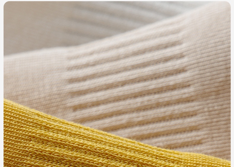 Chaussettes de sport mi-mollet en coton et silicone antidérapant, modèle 001 Yoga pour femmes, à porter avec un pantalon Shark ou une paire de chaussettes Zhuji._voghion.com