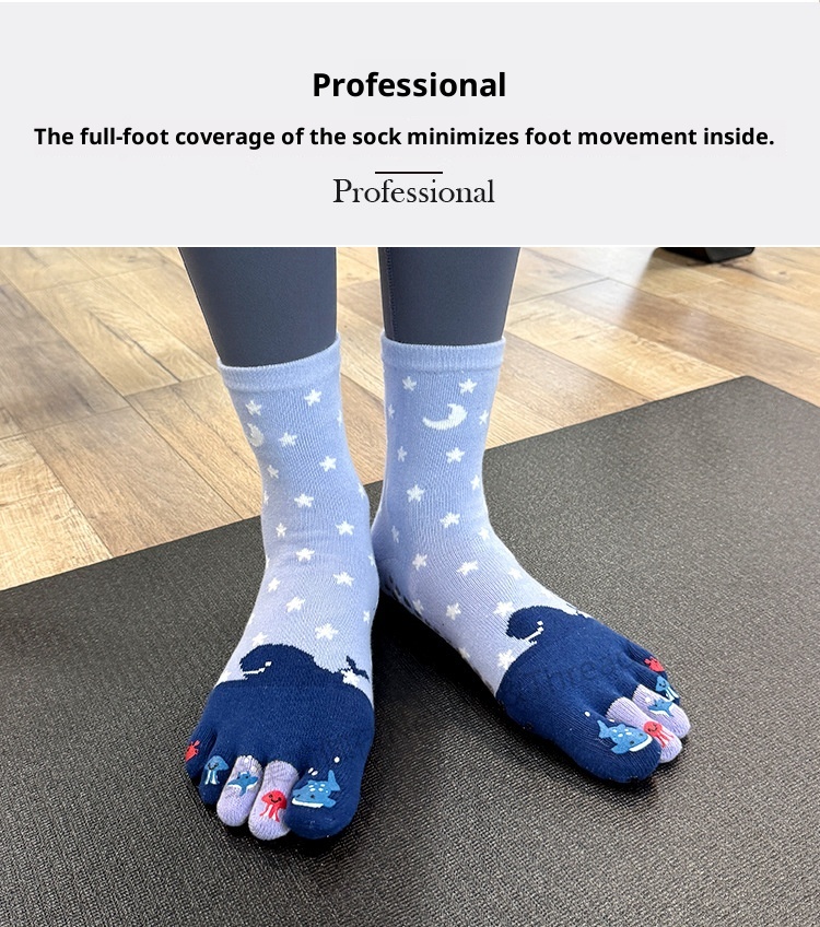 001 Calzini da yoga in cotone a cinque dita per donna, a metà polpaccio, autunno e inverno, nuovi separatori dita in gomma stampati con cartoni animati sportivi_voghion.com