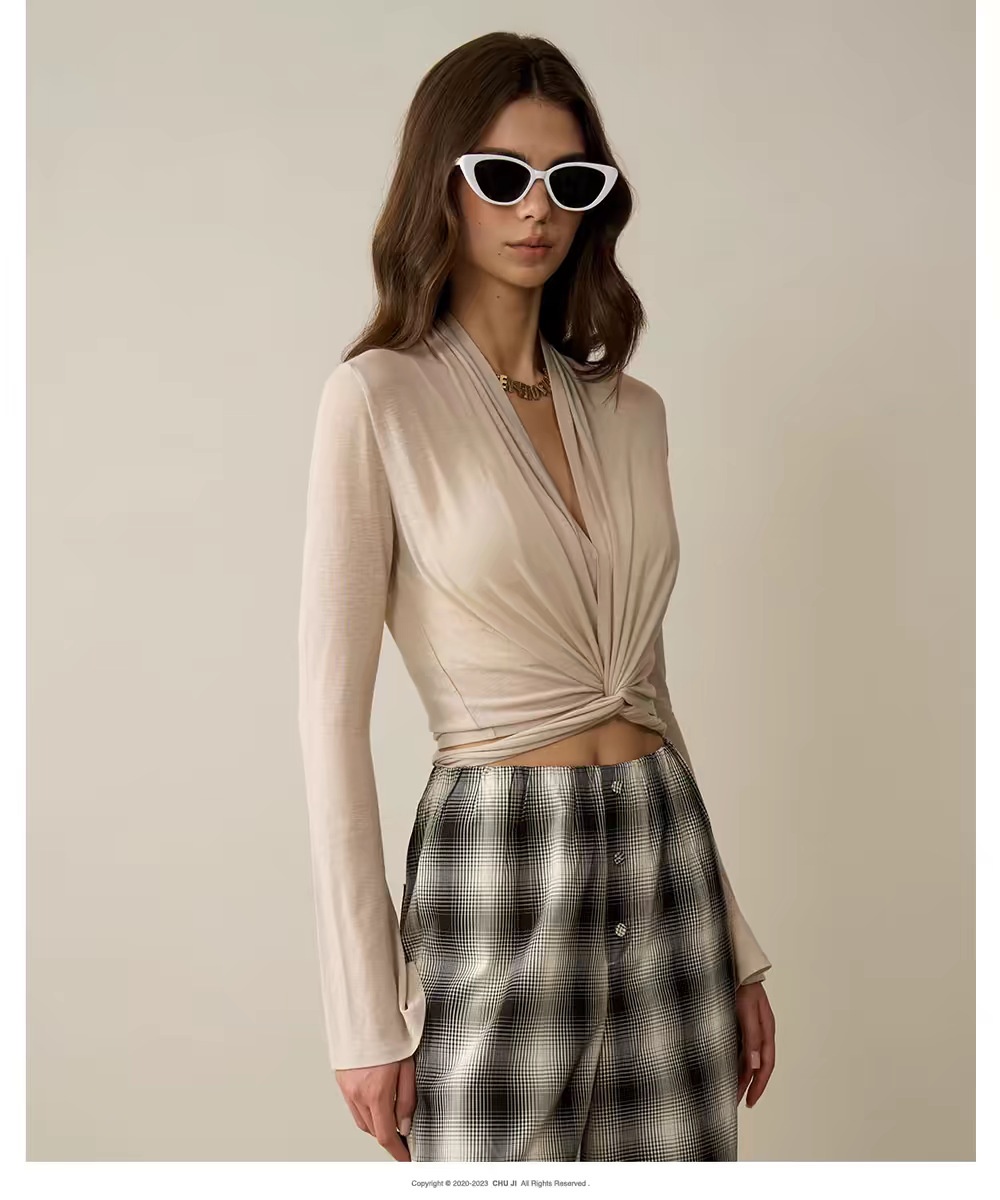 T-shirt de yoga à manches évasées pour femme (réf. 001), coupe ajustée et douce pour la peau, haut de sport à bretelles croisées, vêtement de fitness respirant._voghion.com