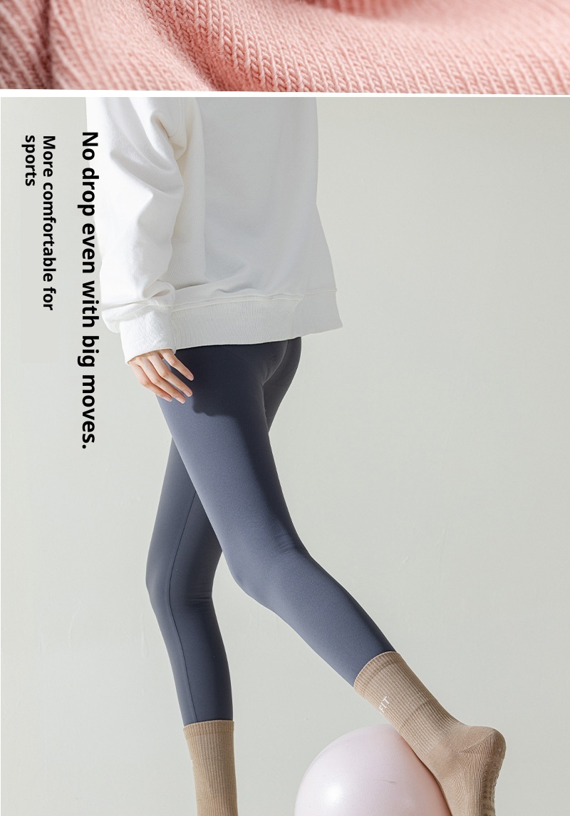 001 001 Yoga Non-Slip Professional Mid-Calf Pressure Pilates Fitness Dance Sports Anti-Pilling Cotton Socks Women_voghion.com