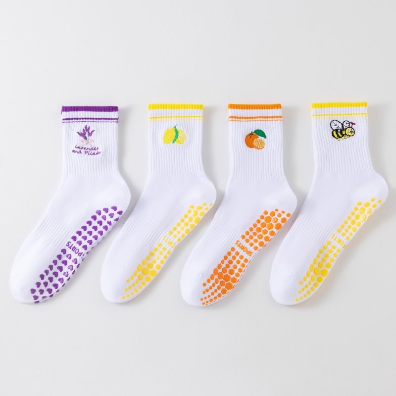 Chaussettes de sport au sol à cinq orteils, antidérapantes et confortables, style professionnel, pour le yoga et le Pilates (modèle 001), avec pantalon requin mi-mollet._voghion.com
