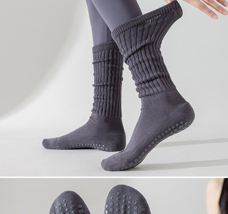 Chaussettes de sport 001 en pur coton pour femmes, idéales pour le Pilates et le yoga. Semelle antidérapante, mollet épais et sans couture, fabrication et vente en gros._voghion.com