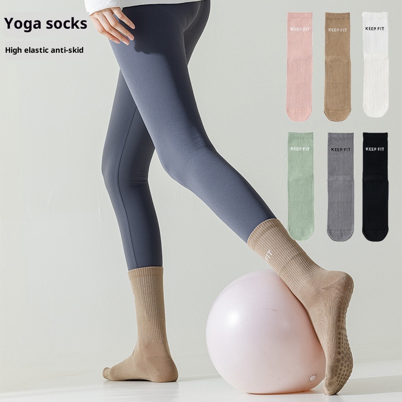 001 001 Yoga Non-Slip Professional Mid-Calf Pressure Pilates Fitness Dance Sports Anti-Pilling Cotton Socks Women_voghion.com