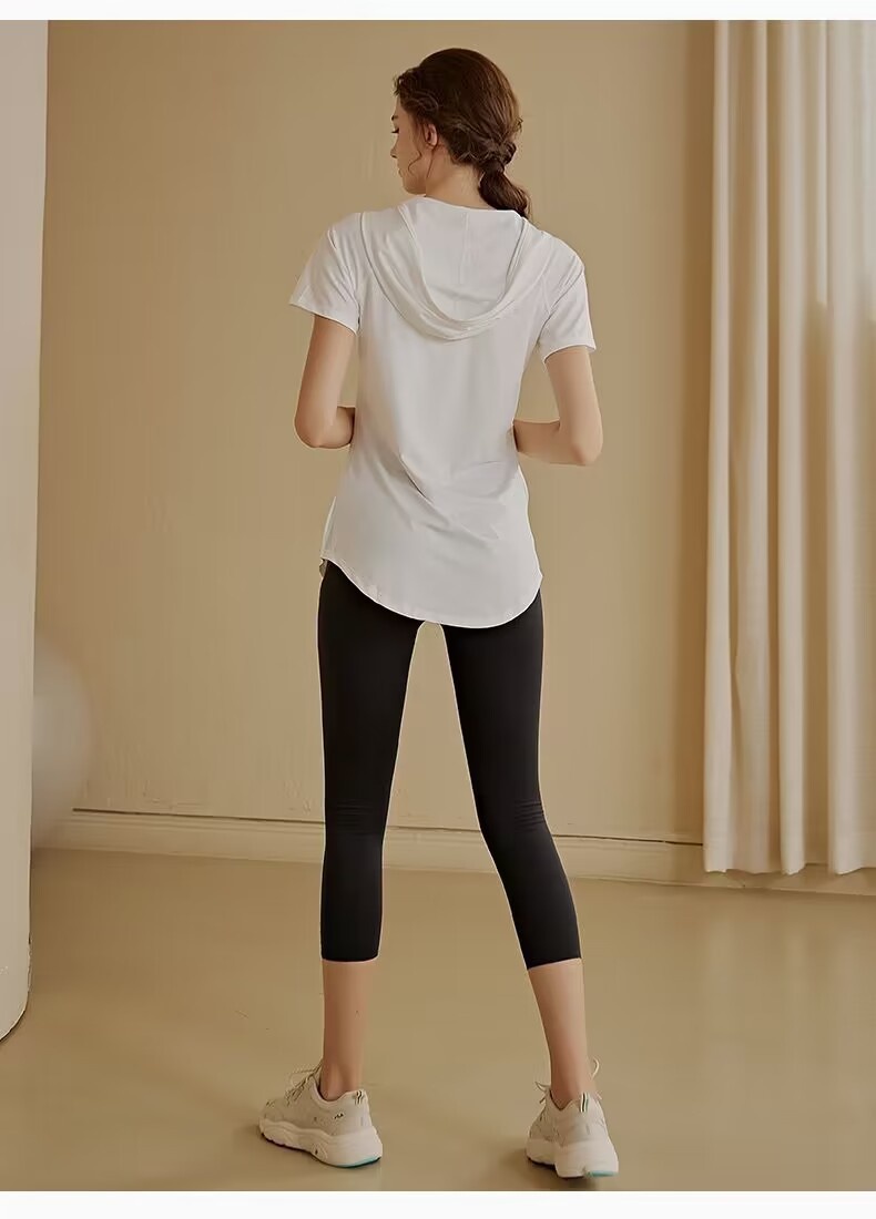 Camiseta deportiva de manga corta para mujer, holgada, adelgazante, de longitud media, con capucha, de secado rápido, para fitness y yoga._voghion.com