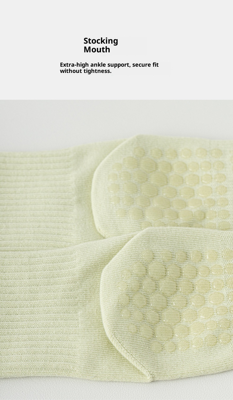 Chaussettes de yoga pour femmes, en coton, mi-mollet, idéales pour l'été, le fitness, la danse et le Pilates. Antidérapantes et sans coutures, elles sont parfaites pour le sport et le sol._voghion.com