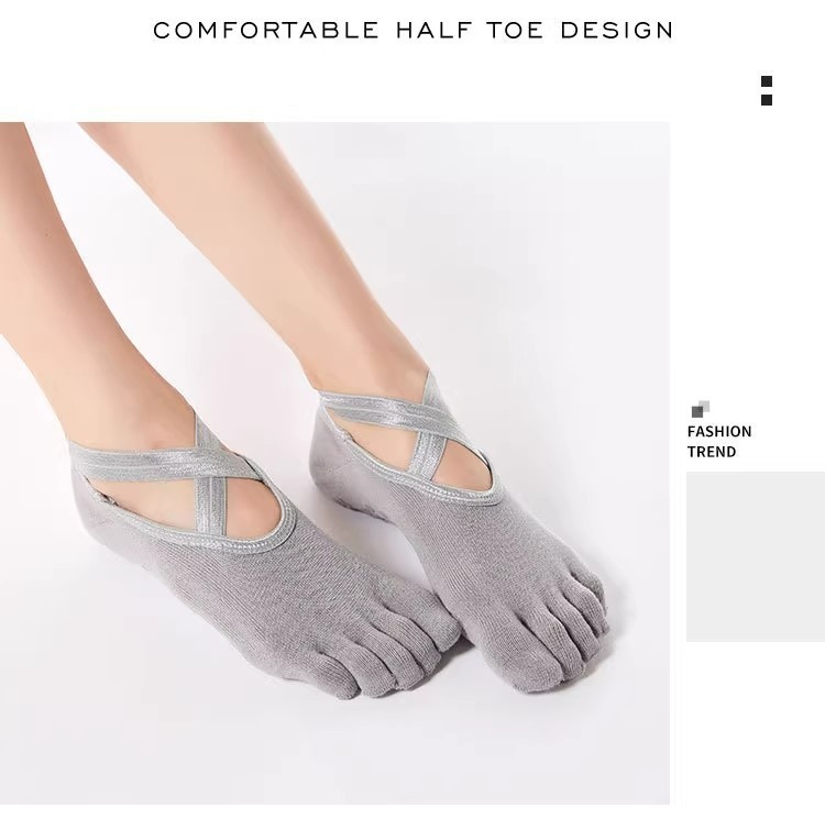 001 Großhandel Neue Zehenkreuzsocken für Damen, rutschfest, Sport, Yoga, einfarbig, offene Rückseite, Fünf-Zehen-Socken_voghion.com