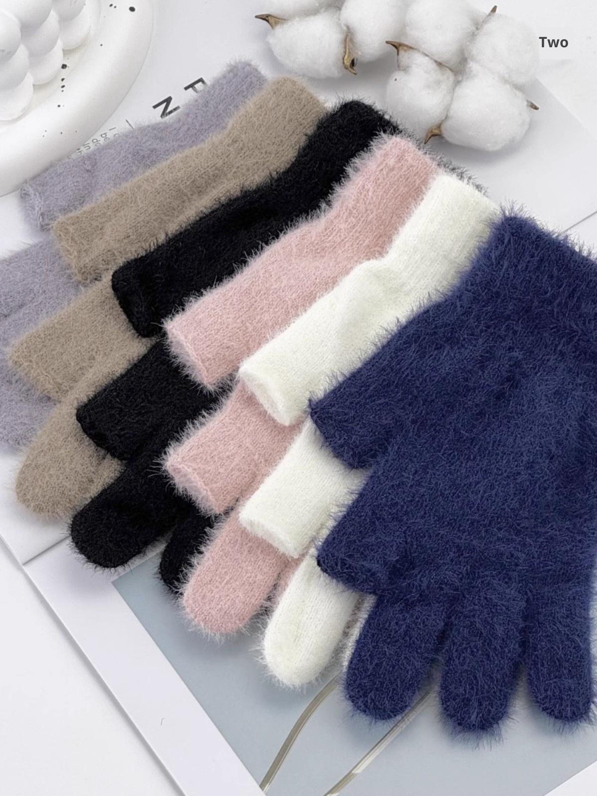 ActiveGo Winter Warm Plush Thickened Cold-Proof Student Two-Finger Exposed Outdoor Cycling Skiing Gloves_voghion.com