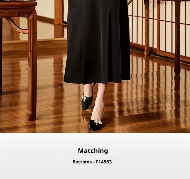 001 2025 New Year Festive Red Yoga Outfit Chinese Style Design Fashion Color-Block Halter Neck Beautiful Back Wide-Leg_voghion.com