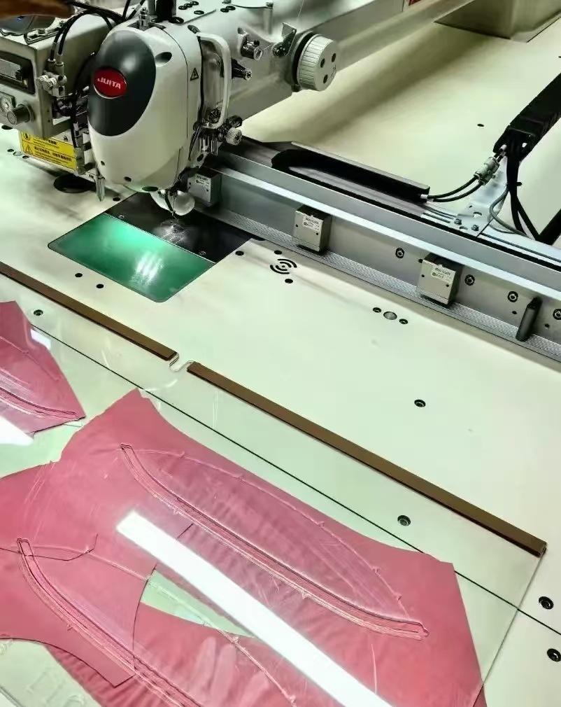 001 Disponibile Lulu Stesso Stile Giacca a Maniche Lunghe DF Set con Pantaloni a Nove Punti Slim Fit Abbigliamento Sportivo Yoga_voghion.com