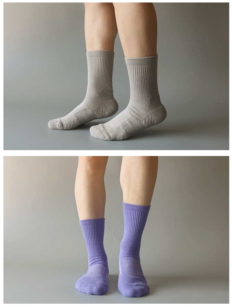 Chaussettes de sport respirantes mi-mollet pour femmes, idéales pour le badminton, la corde à sauter, la course à pied et le cyclisme. Semelle éponge._voghion.com