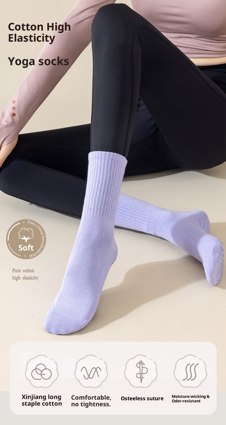 Chaussettes de sport mi-mollet en silicone antidérapant 001 pour femmes, idéales pour le yoga, le fitness au sol et le Pilates. Modèle long et polyvalent pour femmes._voghion.com