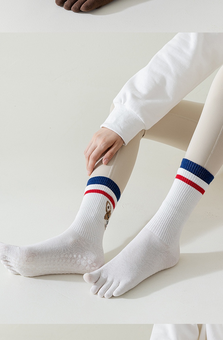 001 Kadınlar İçin Yoga Beş Parmaklı Sevimli Orta Baldır Fitness Dans Öğrencisi Silikon Kaymaz Nefes Alabilir Çoraplar_voghion.com