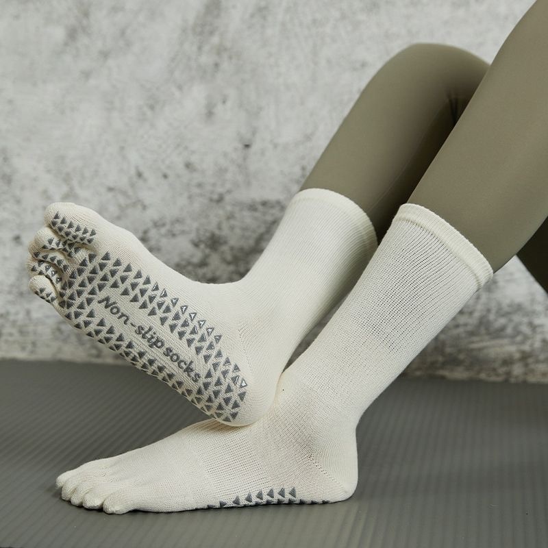 001 Long Tube Summer Professional Non-Slip Pilates Five-Toe Mid-Tube Yoga Sports Socks Fitness_voghion.com